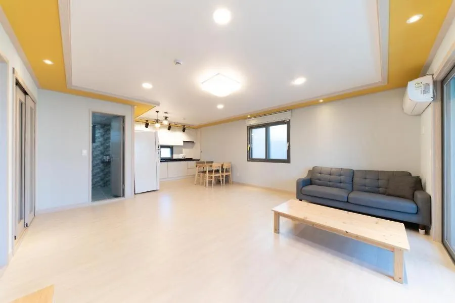 Busan Haeoream Pension 0*,